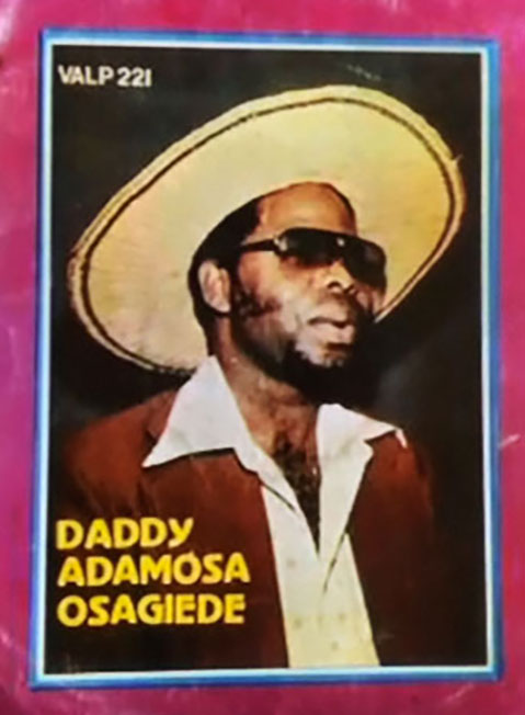 This image has an empty alt attribute; its file name is adamosa17.jpg